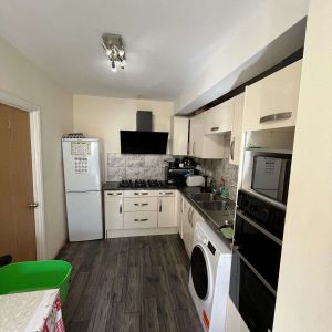 Berne Road Room 5 - Photo 2