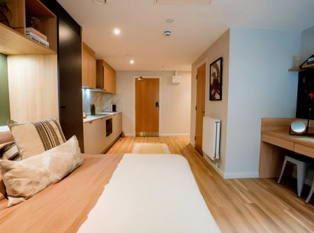 Premium Studio-Standard Floors - Photo 2