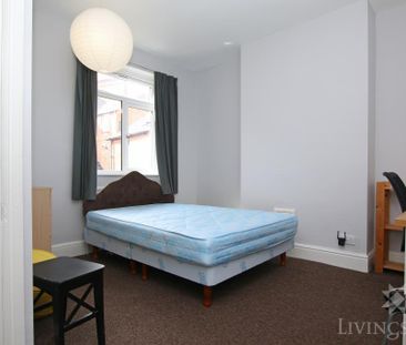 4 bedroom terraced house to rent - Photo 6