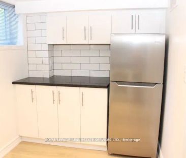 242 Keele Street #Lower - Photo 2