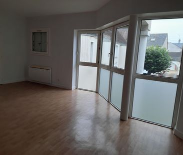 Location Appartement 3 pièces 61 m² Chabris - Photo 2