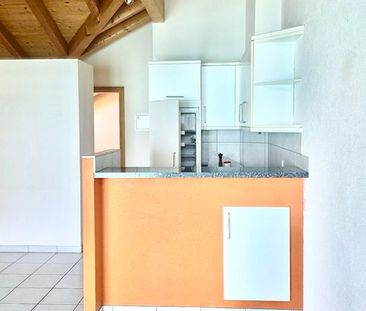 Charmante 3.5-Zimmer-Dachwohnung mit traumhaftem See- und Bergblick... - Foto 2