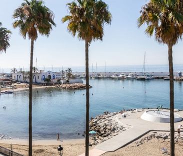 2 Bedroom Apartment For Rent in Marbella, Málaga - Photo 1