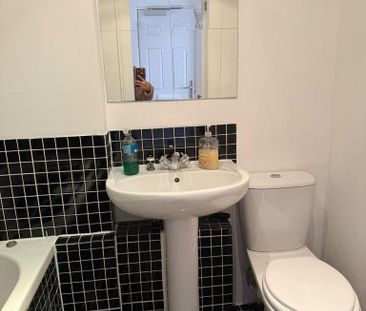 1 bedroom apartment to rent - Photo 5