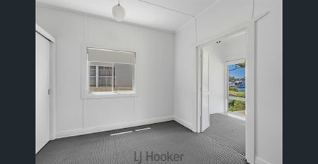 WATERFRONT RESERVE - Photo 2