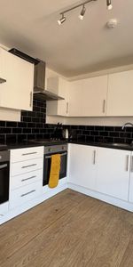 Room 102, Harts House, , UK - Photo 3