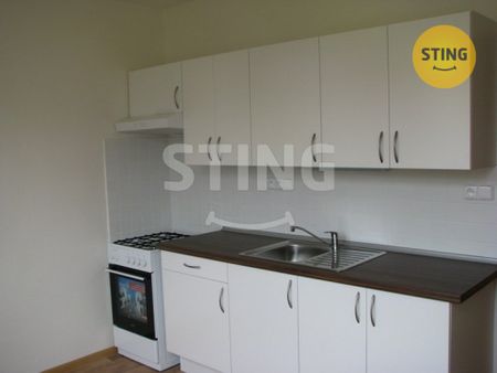 Byt 1+1 k pronájmu, Ostrava / Moravská Ostrava, ulice Josefa Brabce - Photo 2