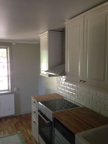 FASTMYRA GÅRD, Stjärnhov - Foto 2