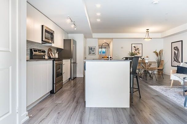 For Lease - 3058 Sixth Line Unit# 104, Oakville, Ontario - Photo 1