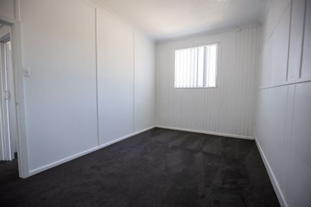 CONVENIENT LIVING IN THE CBD - Photo 3