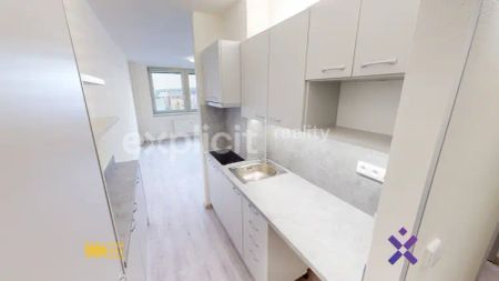 Pronájem, Byty 1+kk centrum, 29 m - Fotografie 5