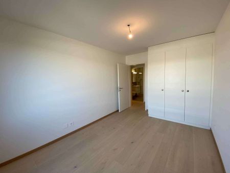 Spacieux appartement de 6 pièces (3 chambres) avec grande terrasse à Veyrier - Photo 5