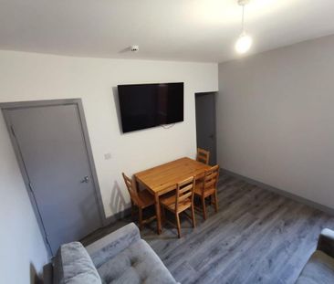 4 bedroom house share to rent - Photo 2