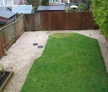 3 bedroom semi-detached house to rent - Photo 4
