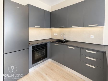 Γκαρσονιέρα προς Ενοικίαση 65 τ.μ. - 720€ - Φωτογραφία 5