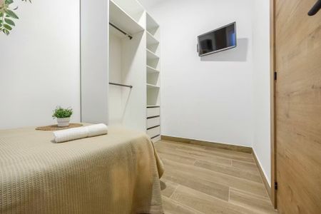 Avenida del Marqués de Sotelo, Valencia, Valencian Community 46002 - Photo 4