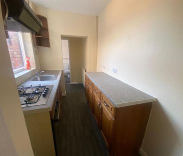 2 bedroom detached house to rent - Photo 4