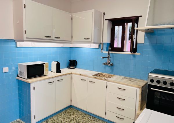 Moradia T2 com Quintal em São Domingos de Rana