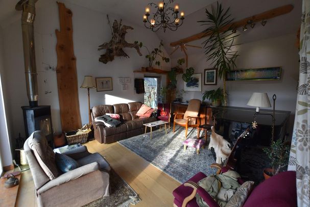 5 bedroom detached house to rent - Photo 1