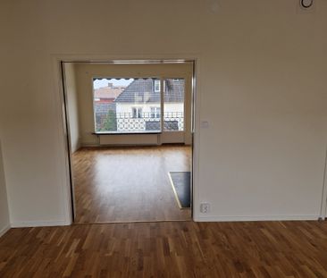 Östra Långgatan, Köping - Photo 1