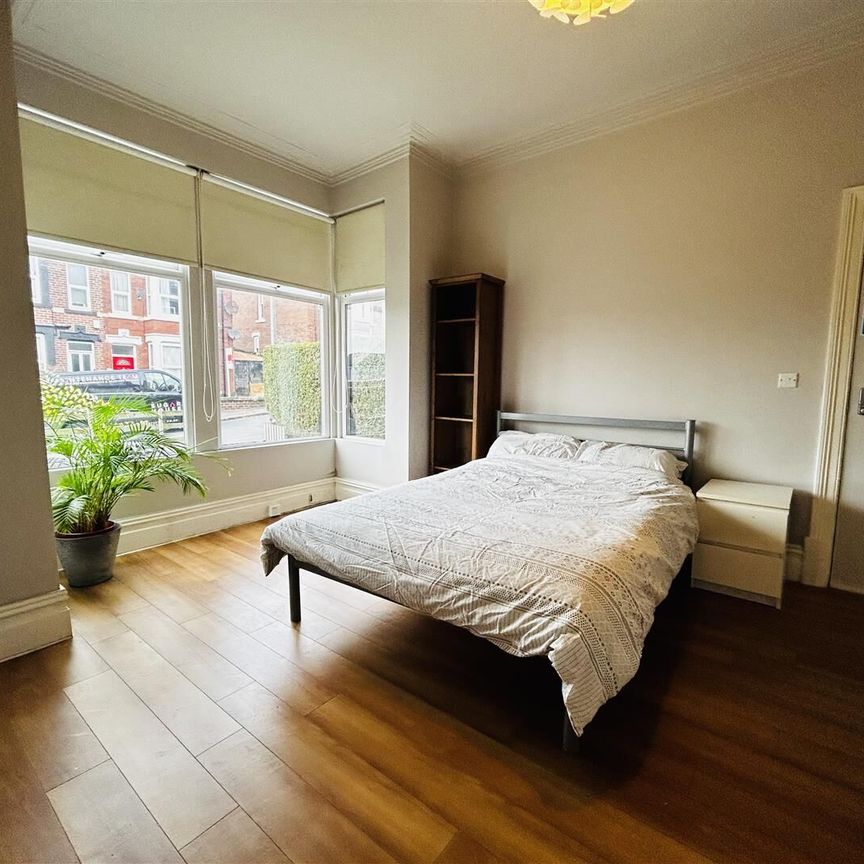 Hesketh Avenue, Kirkstall, LS5 3EU, Leeds - Photo 1