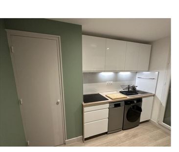 Location Appartement 4 pièces 63m² GRENOBLE 38000 - Photo 6