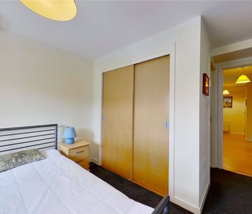 2 bedroom apartment to rent - Photo 6