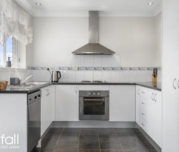 Position Perfect Location - Photo 5