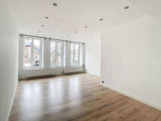 Ruime duplex met twee slaapkamers in het centrum van Tienen - Photo 1