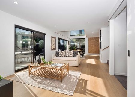 Seaside Serenade - Photo 4