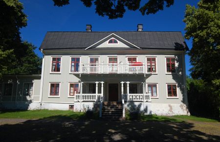 Kopparberg: Ljus trea på nedre botten i kulturbyggnad - Photo 5