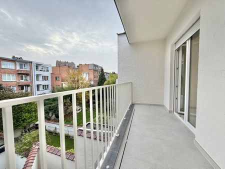 Appartement in Sint-Lambrechts-Woluwe - Photo 2