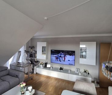 3 Zimmer Dachgeschosswohnung mit Balkon - Foto 2