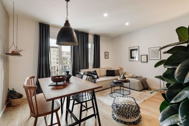 Apartamento de alquiler en Carrer del Consell de Cent, La Nova Esquerra de l'Eixample - Photo 1