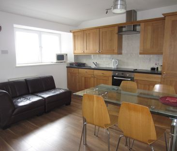 2 bedroom apartment to rent - Photo 6