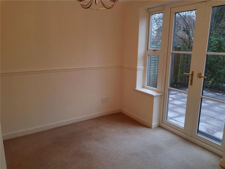 4 bedroom detached house to rent - Photo 4