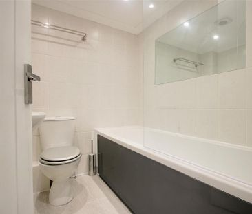 2 bedroom cottage to rent - Photo 5