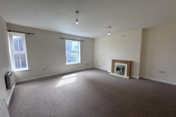1 Bedroom Apartment To Let - Photo 1