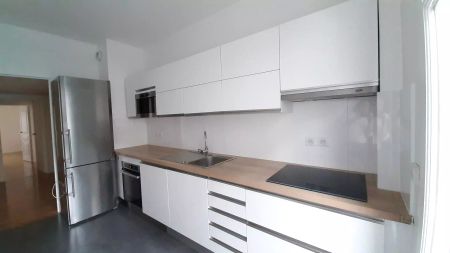 location Appartement T4 DE 107.15m² À PARIS - Photo 5