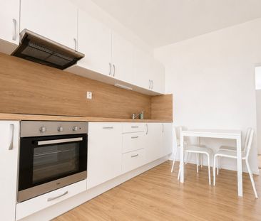 Apartment for rent, 2+1 - 1 bedroom, 55m - Photo 3