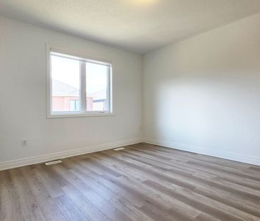 For Lease - 1195 Tanbark Avenue, Oakville, Ontario - Photo 2