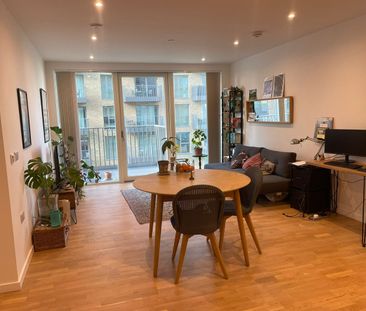 1 Bed Flat, Kingwood Apartments, SE8 - Photo 2