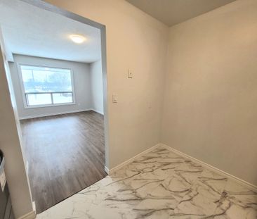 For Lease - 477 Dean Avenue Unit# 6, Oshawa, Ontario - Photo 2