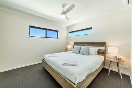 4 Bedroom Two Storey Family Home - Photo 5