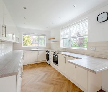 4 bedroom detached house to rent - Photo 6