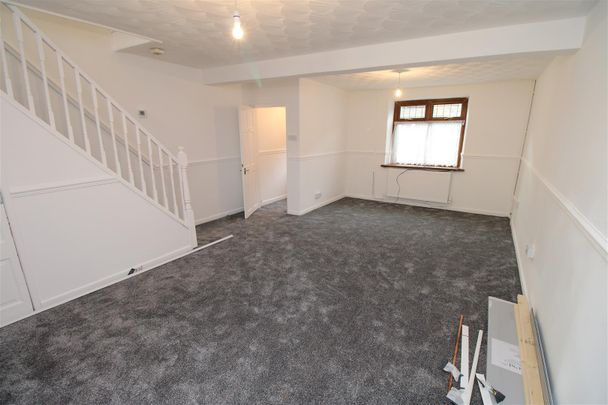 House For Rent Tynybedw Street, Treorchy - Photo 1
