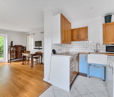 4 bedroom detached house to rent - Photo 5