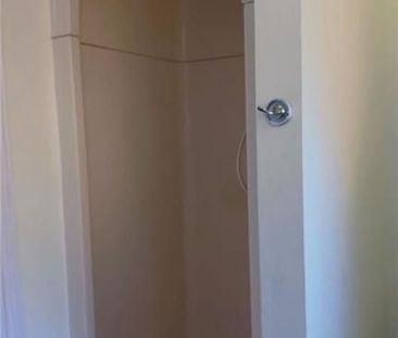 For Lease - 23 Westchester Drive, Kitchener, Ontario - Photo 5