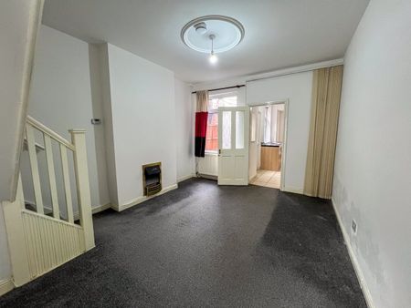 2 Bed Terraced House, Cecilia Road, LE2 - Photo 3