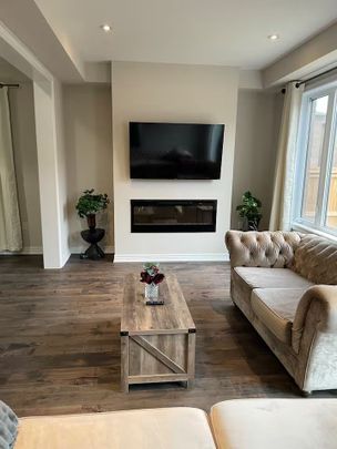 For Lease - 53 Pelican Lane, Hamilton, Ontario - Photo 1